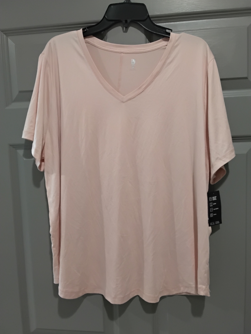 Ideology Light Pink V-Neck Short Sleeve Tee 4x